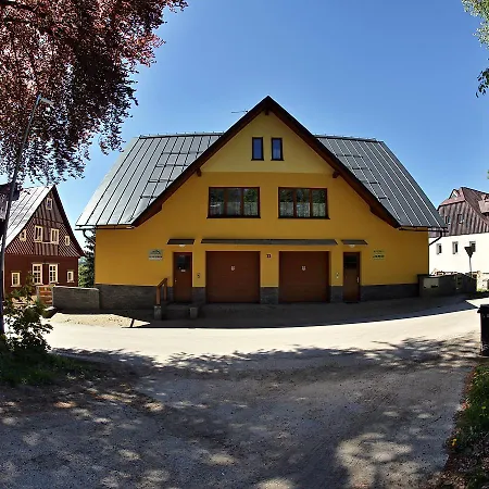 22 V Krkonosich Apartment